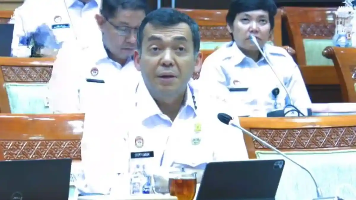 Komisi III DPR Cecar Dirjen Imigrasi soal Kasus Pelanggaran WNA di Bali