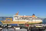 KM-Binaiya-armada-milik-PT-Pelni-sandar.jpg