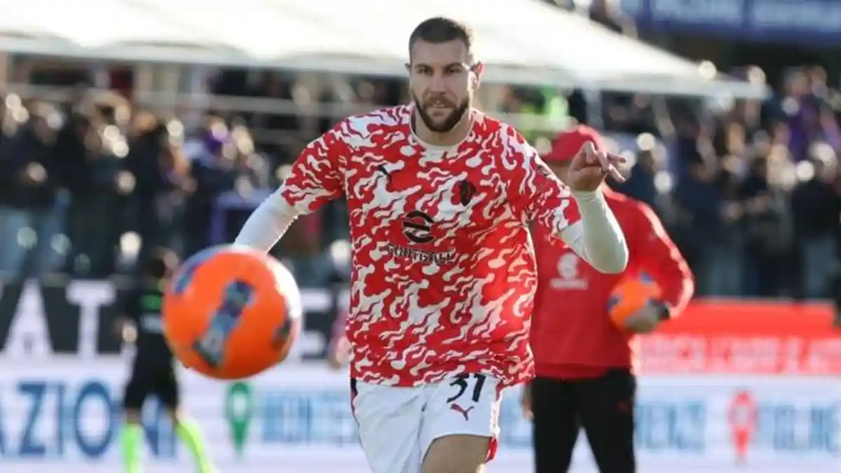 Strahinja Pavlovic Terima 9 Jahitan usai Benturan Keras di Laga ...