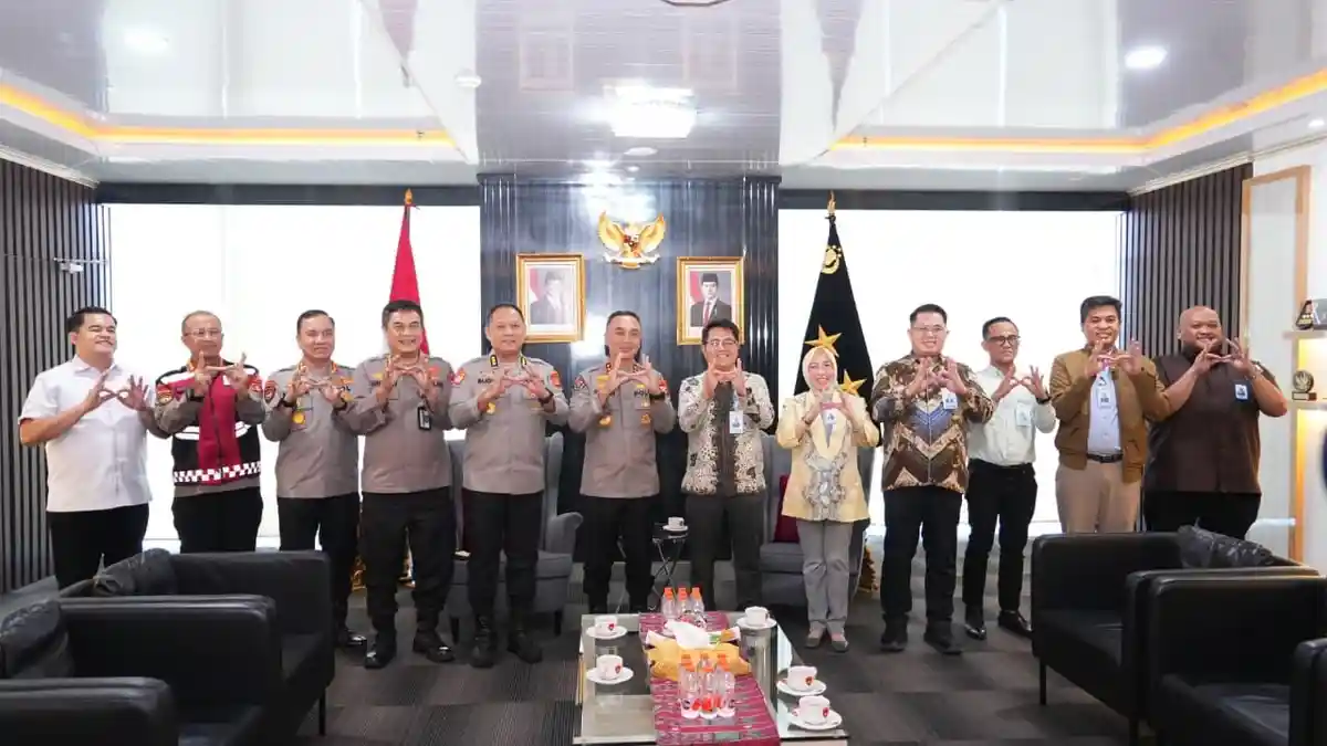 Polda Sumsel Rangkul Bank Sumsel Babel, Tegaskan Komitmen Jaga Stabilitas Sektor Keuangan Daerah - Sripoku.com