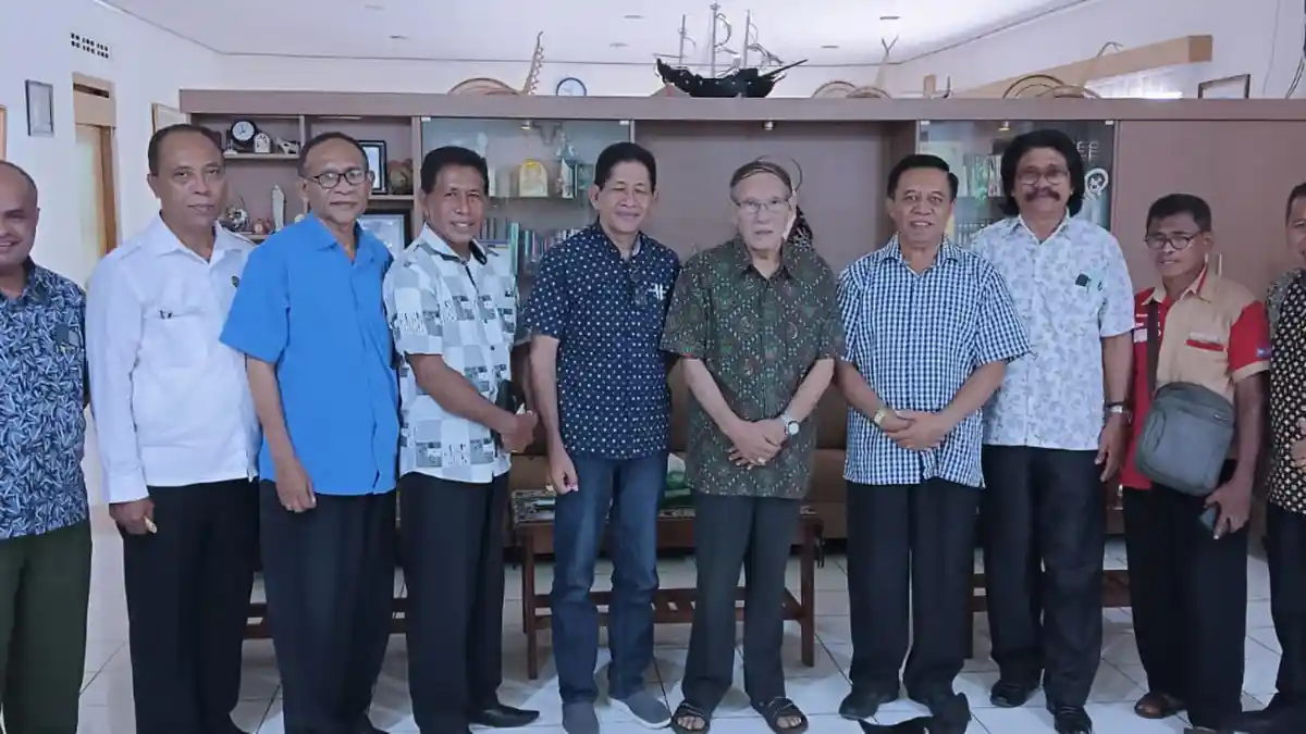 Semangati Panitia Pesparani, Uskup Agung Kupang Bantu 300 Juta