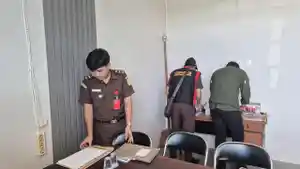 pemeriksaan-kantor-camat-kota-maba-1.jpg
