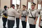 menghadapi-tantangan-tugas-kepolisian-Foto-Humas-Polres-Simalungun.jpg