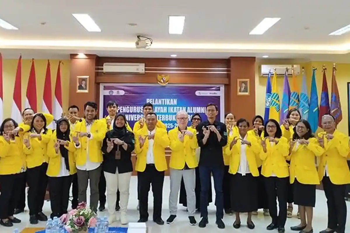 Pengurus IKA UT Sorong 2025-2030 Dilantik, Ini Pesan Direktur