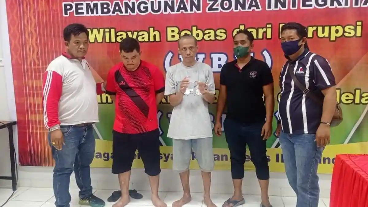 Petugas Lapas Pancur Batu Berhasil Gagalkan Upaya Penyelundupan Narkoba pada Barang Titipan