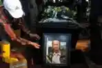Peti Jenazah Alm Dodi Alviantara