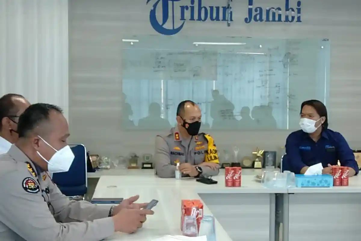 Sambangi Tribun Jambi, Kapolda Jambi Irjen Rachmad Wibowo Buka-bukaan Penanganan Covid-19 & Target