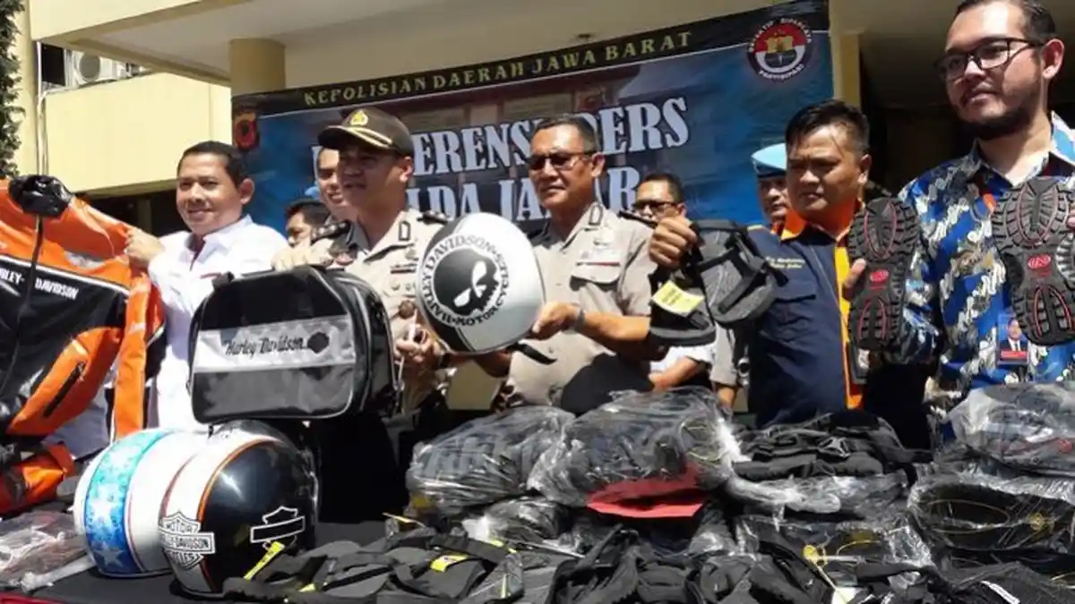 Sandal Merek Eiger Dipalsukan, Satu Kodi Dijual Rp 400 Ribu