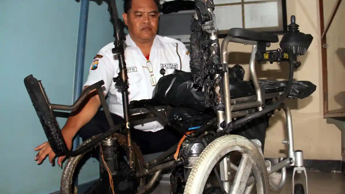 Kebakaran di RS Semen Gresik Berawal dari Kursi Roda Keluarga Pasien