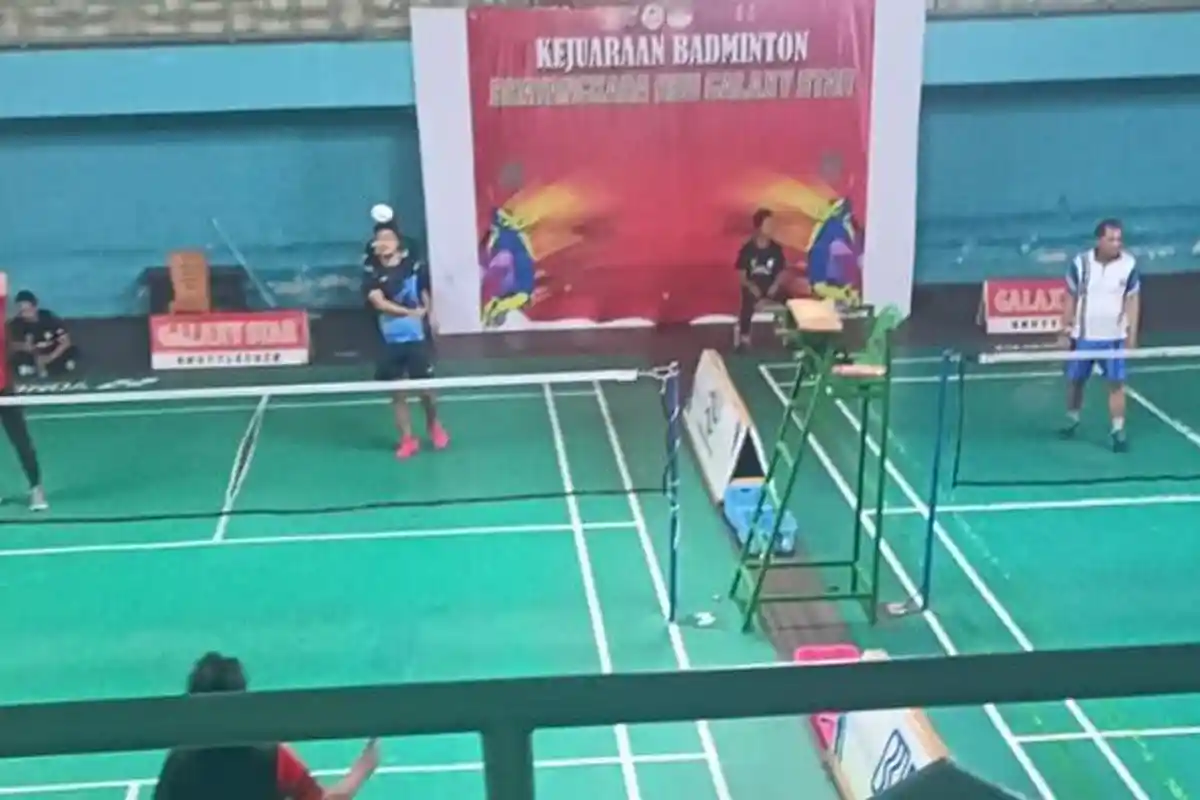 Puluhan Tim Berlaga Kejuaraan Badminton Bhayangkara HSU Galaxy Star