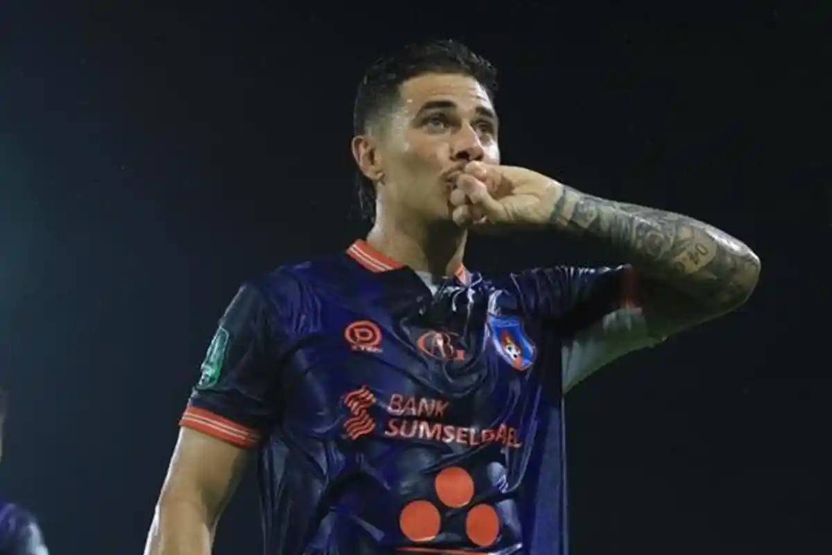 Diguyur Hujan Lebat, Sumsel United Tekuk Persikad Depok dengan Skor 3-1, Laga Sempat Ditunda