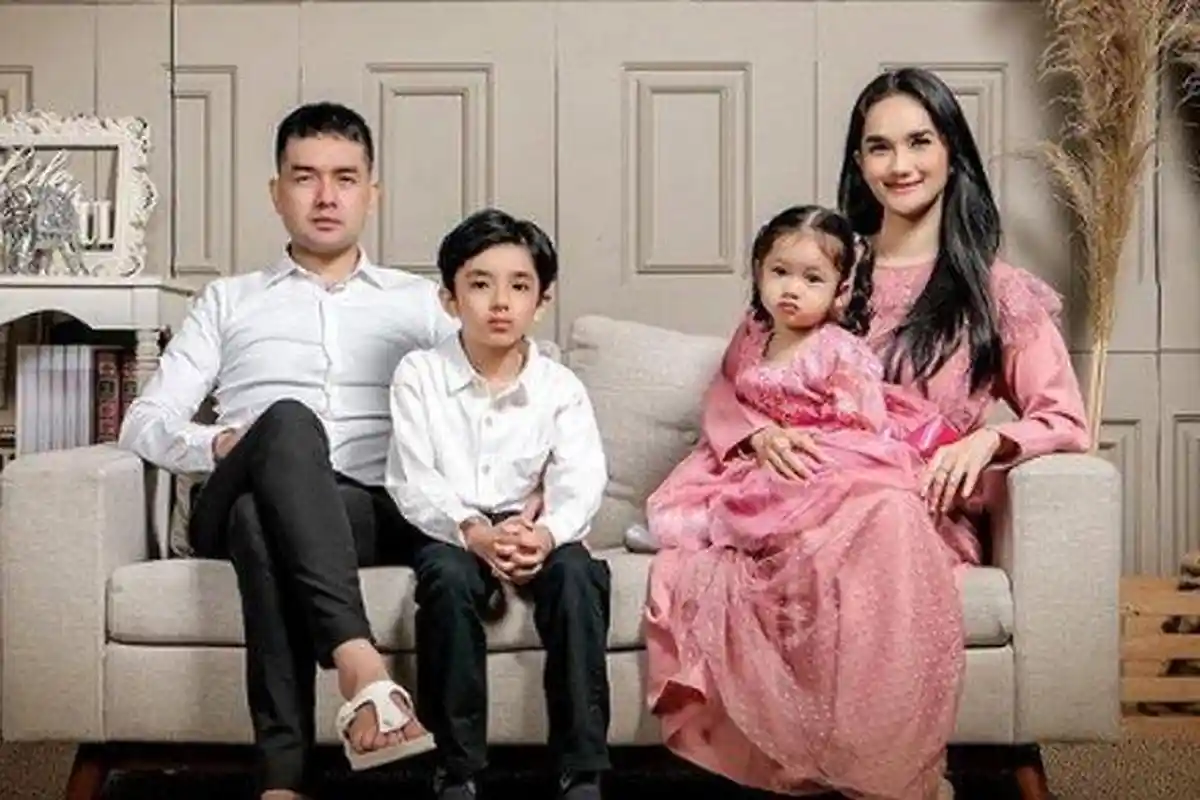 Faby Marcelia Sempat Bohongi Anaknya Soal Keberadaan Mantan Suami, "Kok Gak Pulang Pulang?"