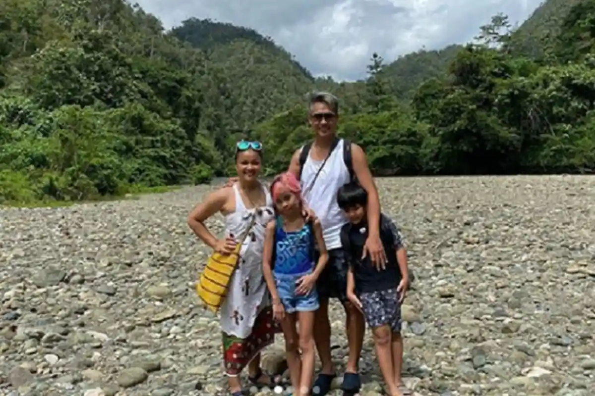 Setelah 4 Kali Swab Test, Nirina Zubir Baru Dinyatakan Sembuh dari Covid-19