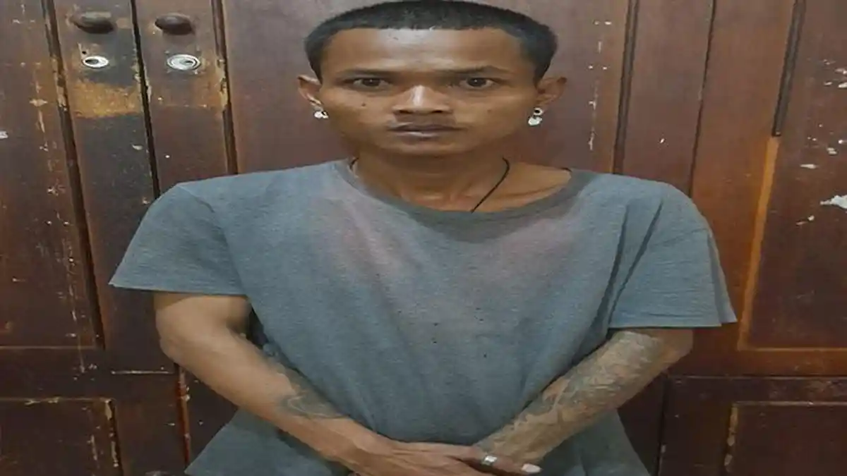 Pria Bertato Ini Tak Berkutik Ditangkap Polisi, Coba Lakukan Pungli Modus Minta Uang Parkir