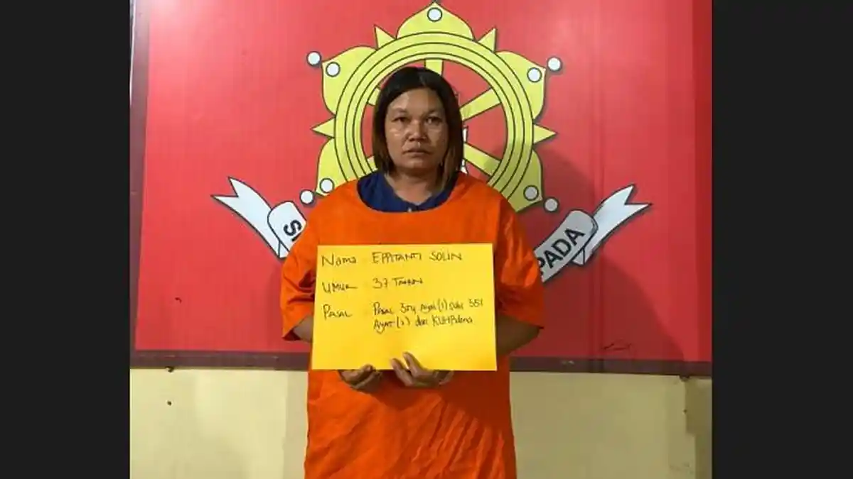 Wanita yang Bacok Abang Ternyata Pernah Viral di Medsos, Kejar Wisatawan Pakai Parang