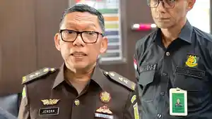 Asisten-Pidana-Khusus-Aspidsus-Kejati-Maluku-Utara-Jendra-Firdaus-8181.jpg