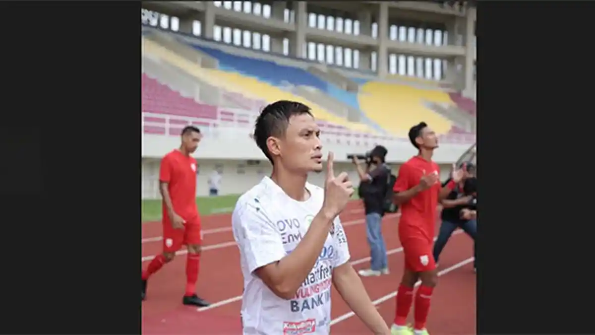 Selama PPKM, Bek Bali United Dias Angga Pilih Bersepada Nikmati Keindahan Bali