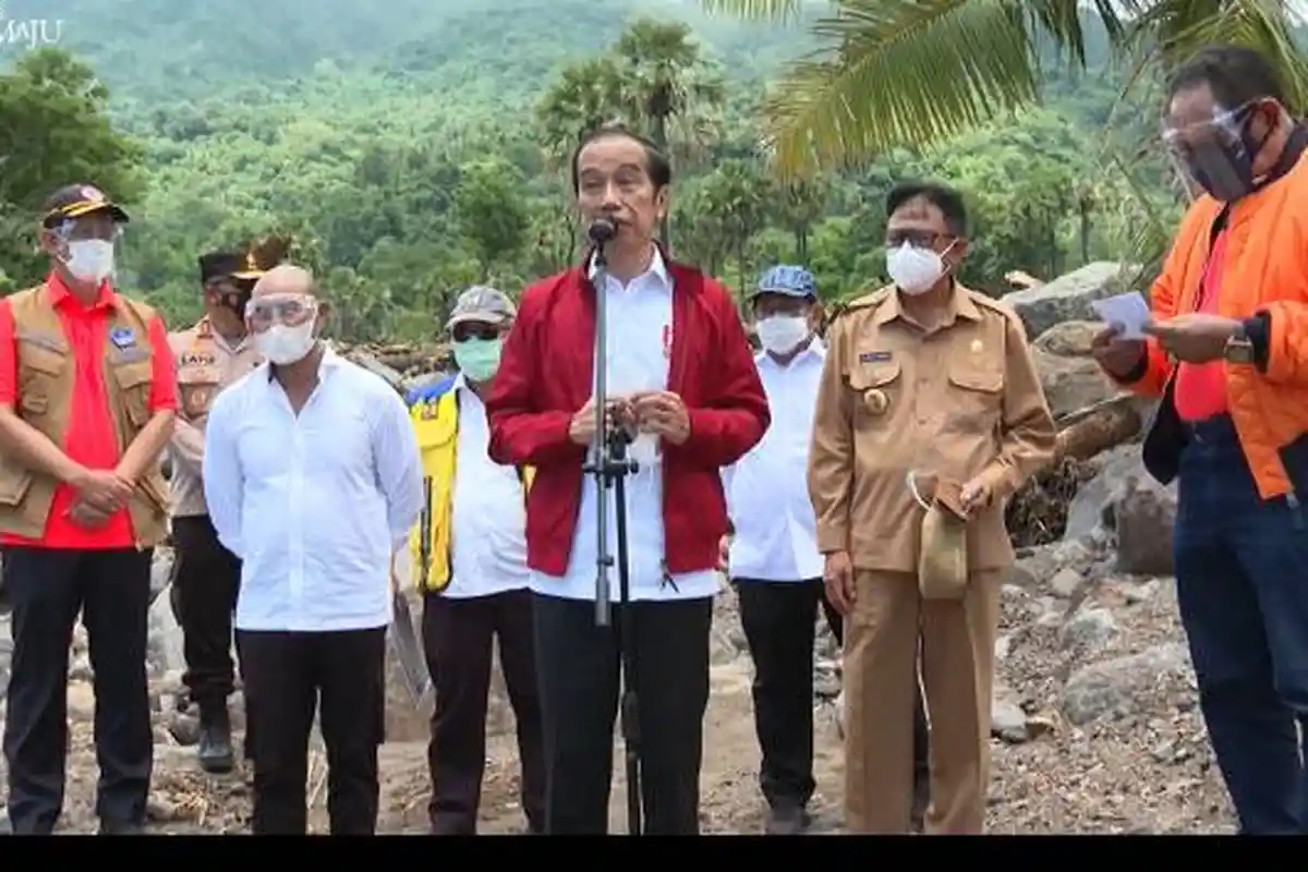 TEGAS, Jokowi Minta 45 Korban Banjir Bandang di NTT yang Hilang Dicari dan Ditemukan : Segera