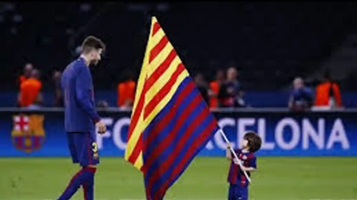 Pique Ejek Fans Espanyol dan Ketegangan Politik Catalonia
