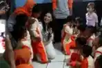 Finalis Putri Indonesia DKI Disambut Haru dan Tangis Anak Paud P