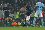dele-alli-tekel-keras-kevin-de-bryune_20171218_120607.jpg