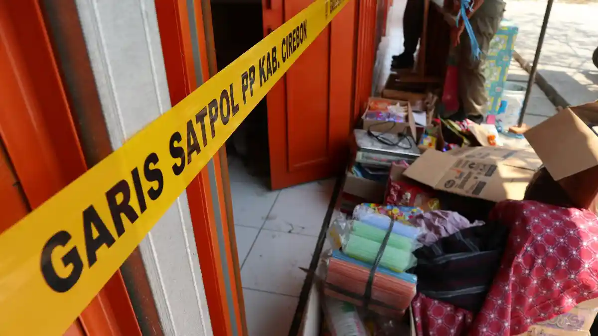 20 Kios di Talun Cirebon Dise‎gel Gara-gara Tidak Ada IMB
