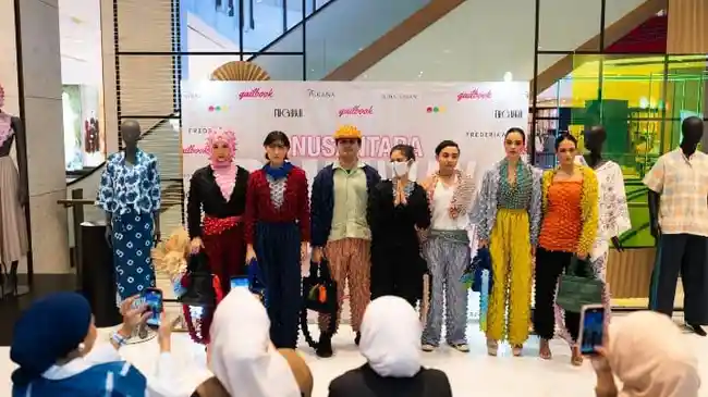 Desainer Indonesia Bersinar di Kuala Lumpur Lewat Busana dan Budaya