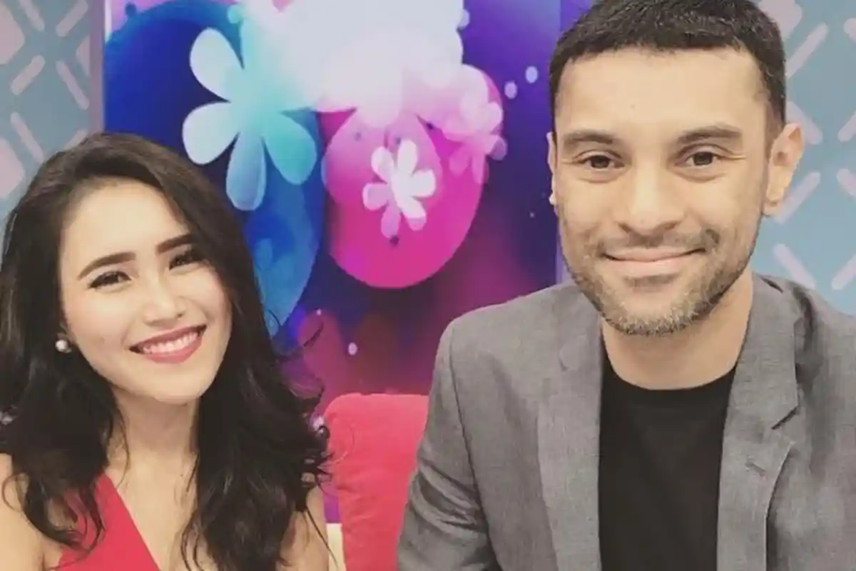 Diperlakukan Begini oleh Didi Riyadi, Ayu Ting Ting Kegirangan Banget! Wah Ada Apa Nih?