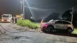 Seorang-sopir-tewas-usai-mobil-Chevrolet-yang-dikemudikannya-nyemplung-ke-sungai.jpg