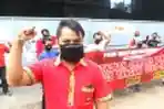 Buruh PT KBS Tangeran Korban PHK Unjuk Rasa