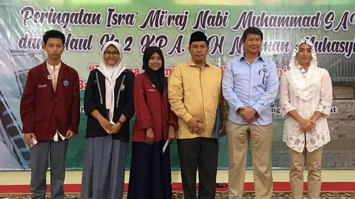 Saraswati Ajak Emak-emak Teladani Semangat Ulama Besar KH Nukman Muhasyim