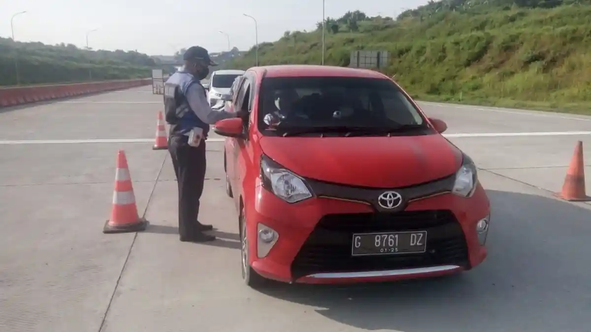 Pasca Lebaran, Penyekatan Kendaraan Tetap Dilakukan di Pos Perbatasan