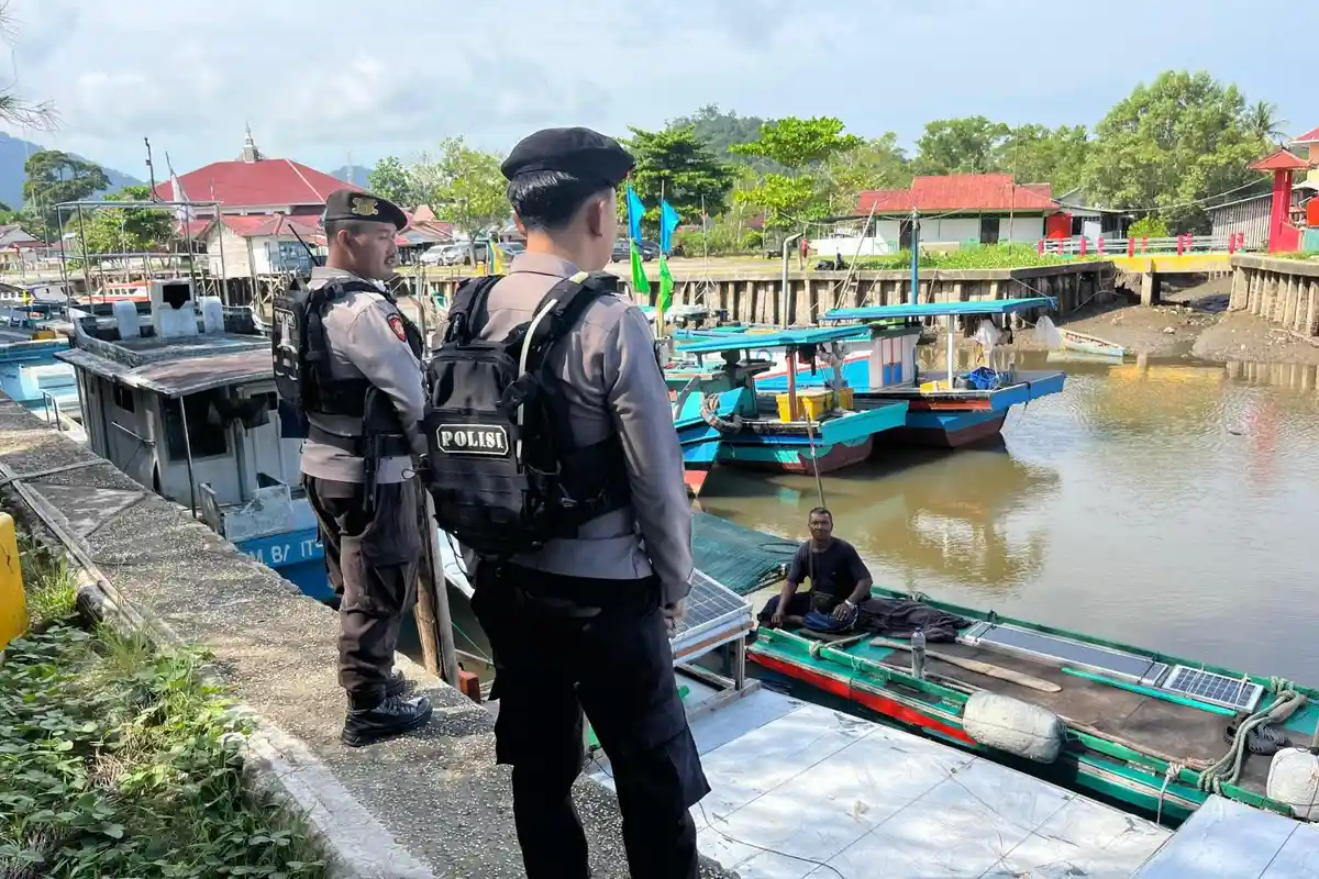 Patroli Sambang Kamtibmas Satsamapta Polres Kayong Utara Jaga Situasi Aman dan Kondusif di Sukadana