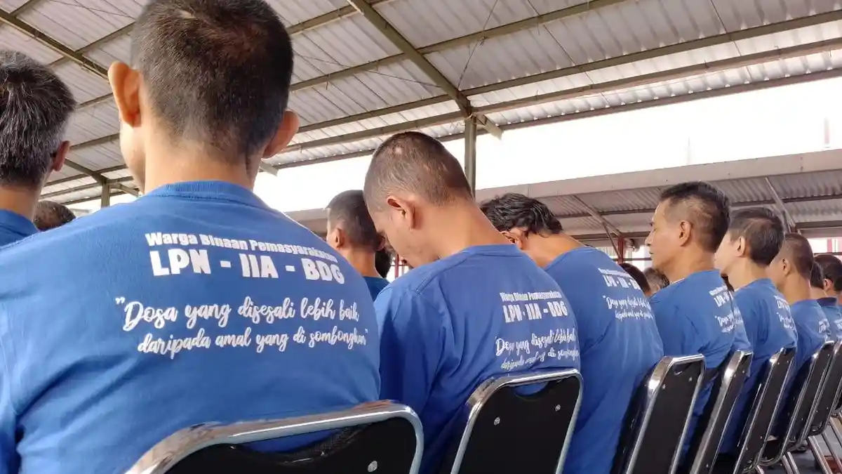 19 Warga Binaan Lapas Narkotika Jelekong Bandung Terima Remisi Khusus Natal 2024