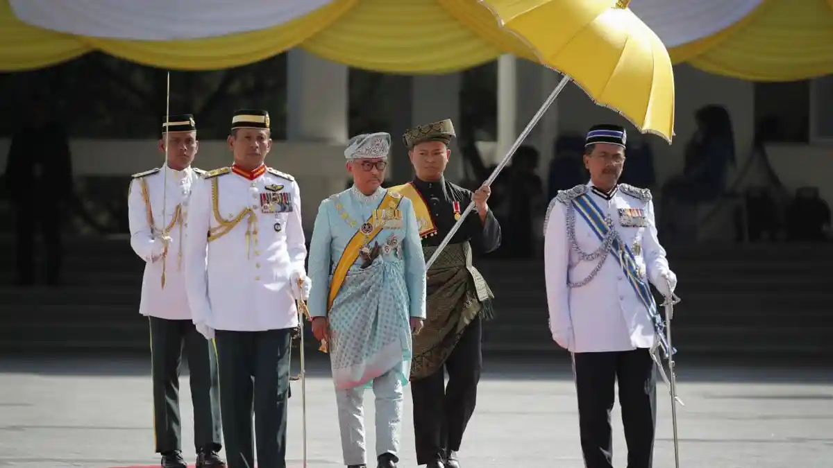 Presiden AFC dan Exco FIFA Dinobatkan Jadi Raja ke-16 Malaysia - yang_dipertuan_agong_raja_16_malaysia.jpg