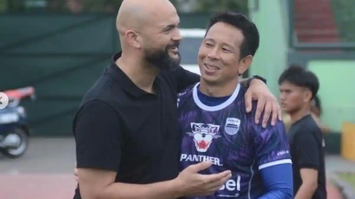 Mario Londok Digadang Jadi Kiper Masa Depan Andalan Persib, Ini Kata Passos