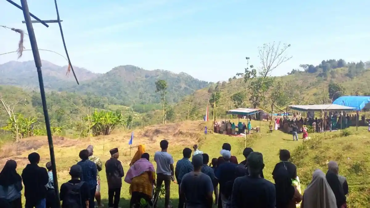 Mengenal Budaya di Kabupaten Tegal, Ini Tradisi Kitiran Desa Carul ...