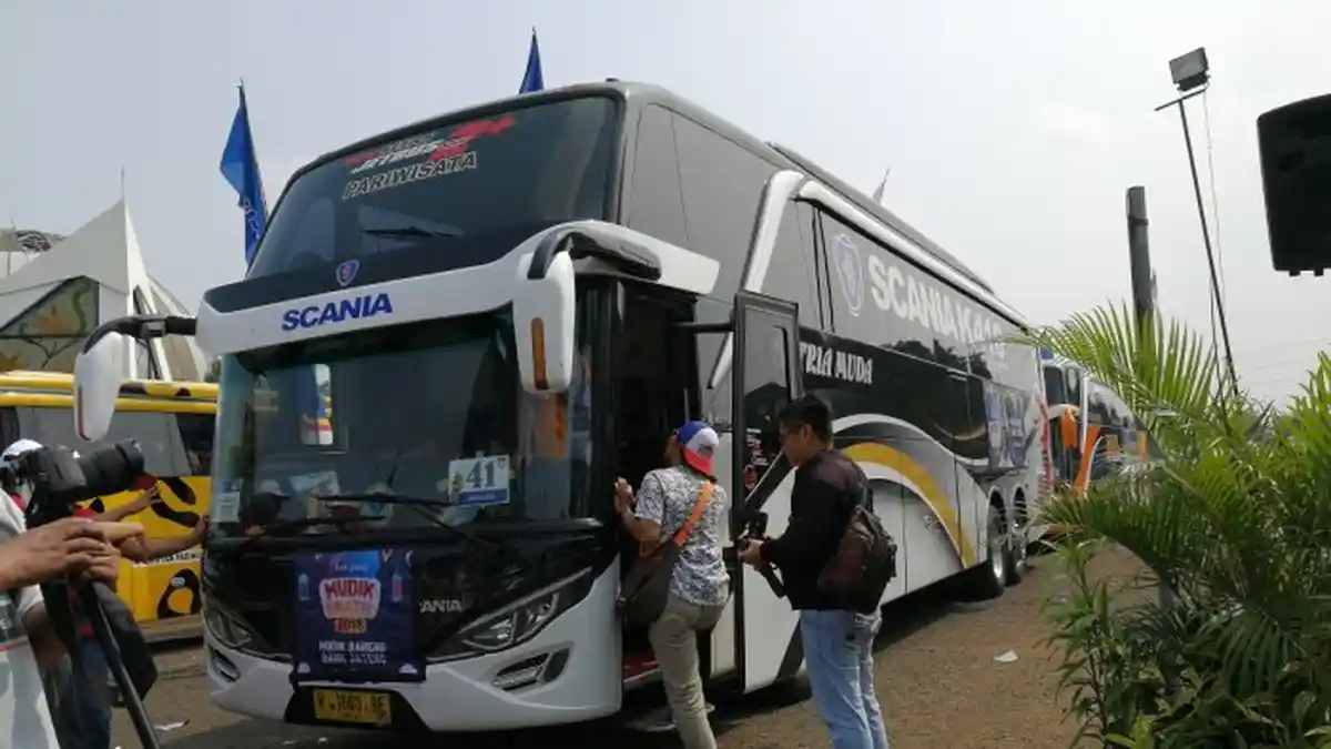 Hari Ini Transportasi Umum Kembali Boleh Beroperasi, Akankah Mudik Diperbolehkan? Ini Kata Menhub