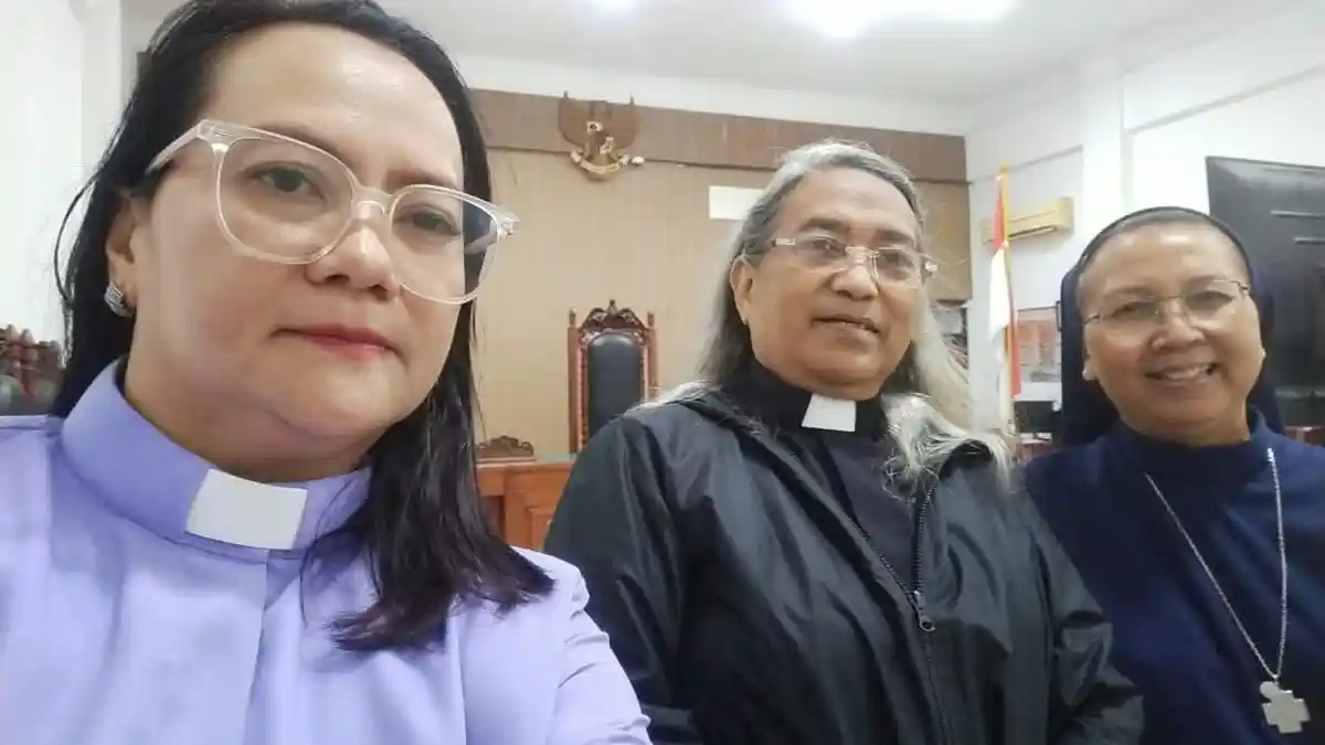 LIPSUS: Suster Laurentina dan Pdt Emi Sahertian Geram dan Muak Dengar Fakta Sidang