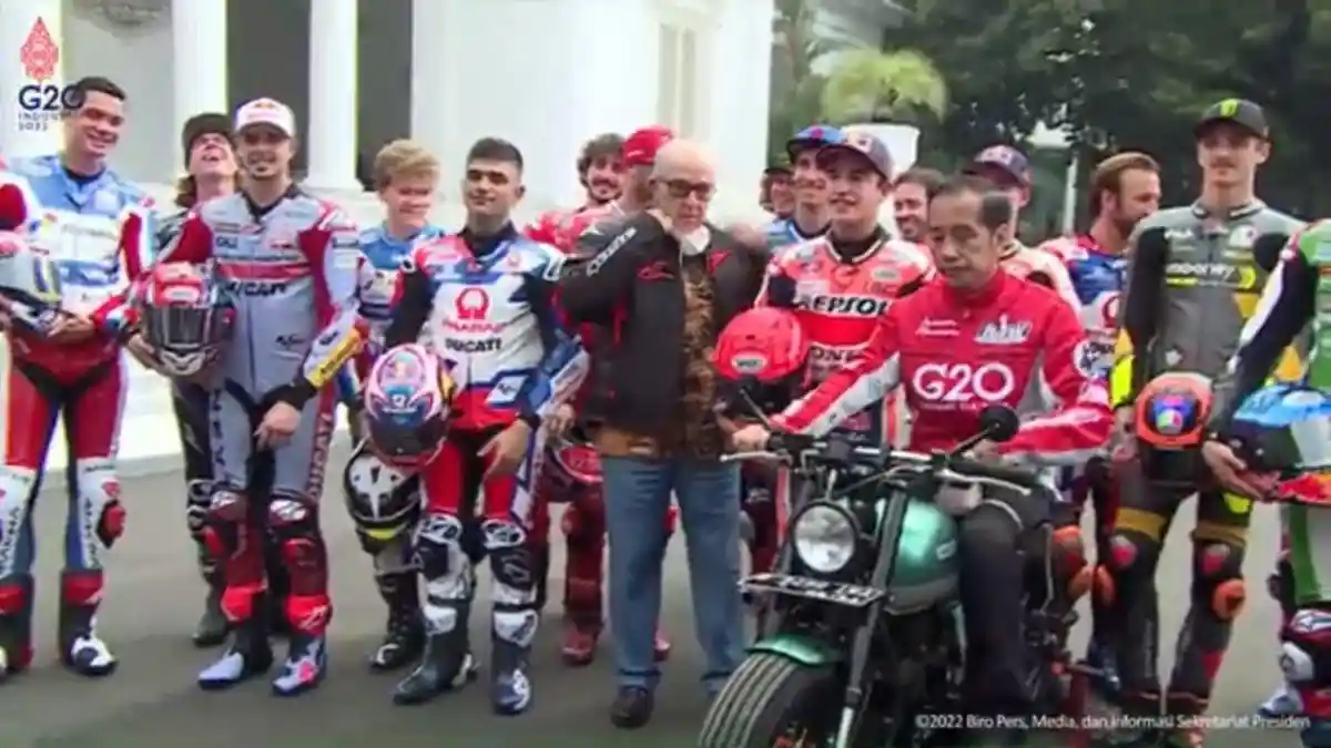Jokowi Sambut 20 Pembalap MotoGP di Istana