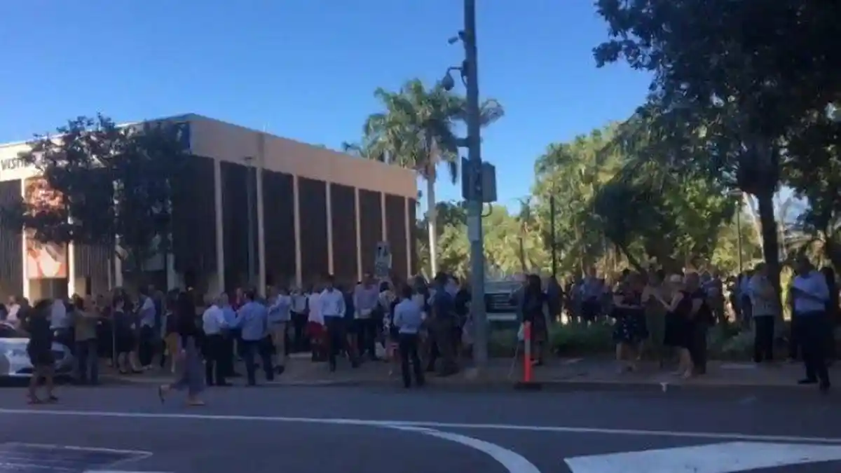 Gempa Maluku Terasa Hingga ke Australia, Warga Kota Berhamburan Keluar Gedung