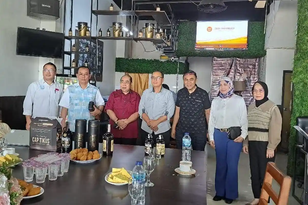 Bentuk Perda Alkohol, DPRD Gorontalo Belajar ke Apindo Sulut dan Perusahaan Cap Tikus 1978