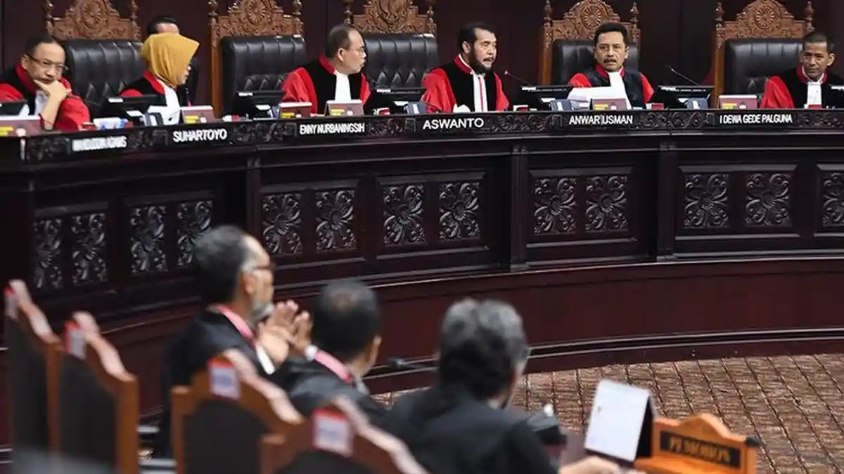 MK Percepat Pembacaan Putusan Sengketa Pilpres, Berikut Prediksi Hasil Sidang MK oleh Pengamat