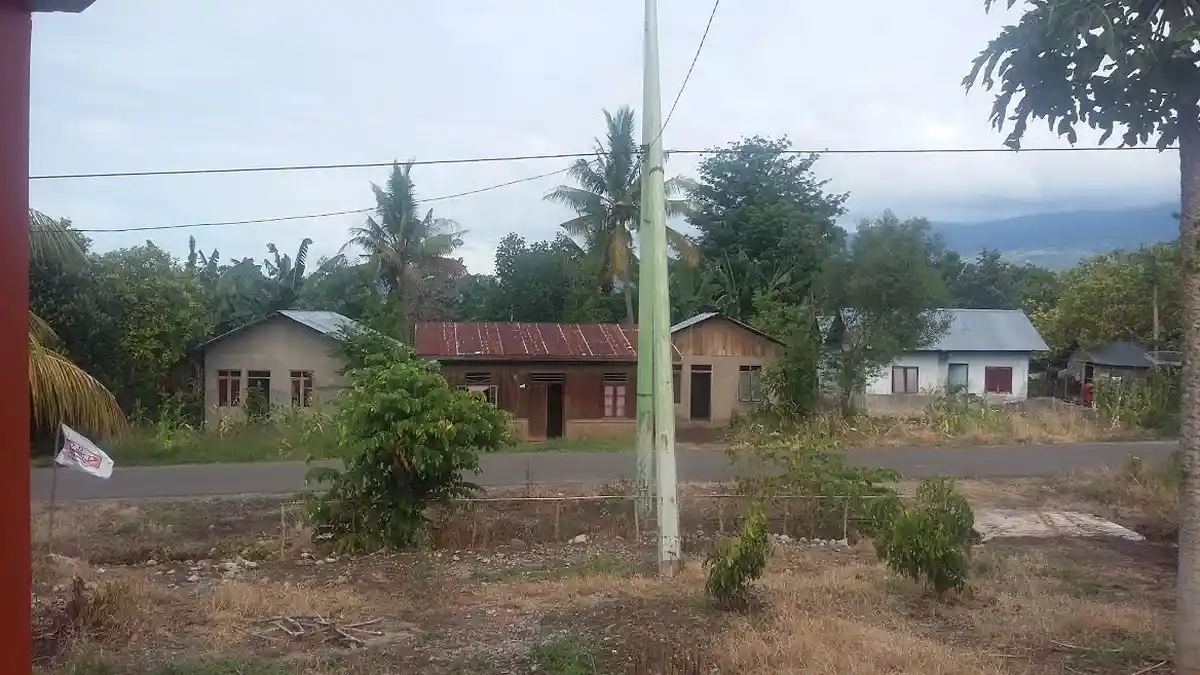 Lampu Padam, Aktivitas Warga Borong Menjelang Malam Lumpuh Total