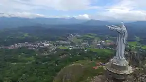 Buntu-Burake-tana-Toraja.jpg