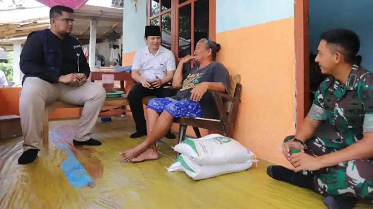 Trenggalek Digelontor Bantuan Pangan, 73.198 Keluarga Terima Beras 20 Kg Sekaligus