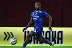 David-Da-Silva-saat-memperkuat-Persib-Bandung-melawan-Barito-Putera.jpg