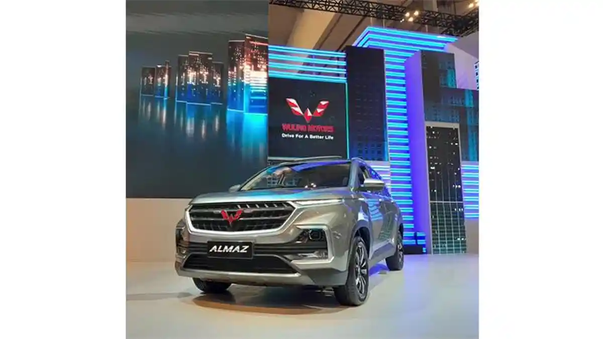 Ini Deretan Pembeda Wuling Almaz dari yang Murah sampai Termahal