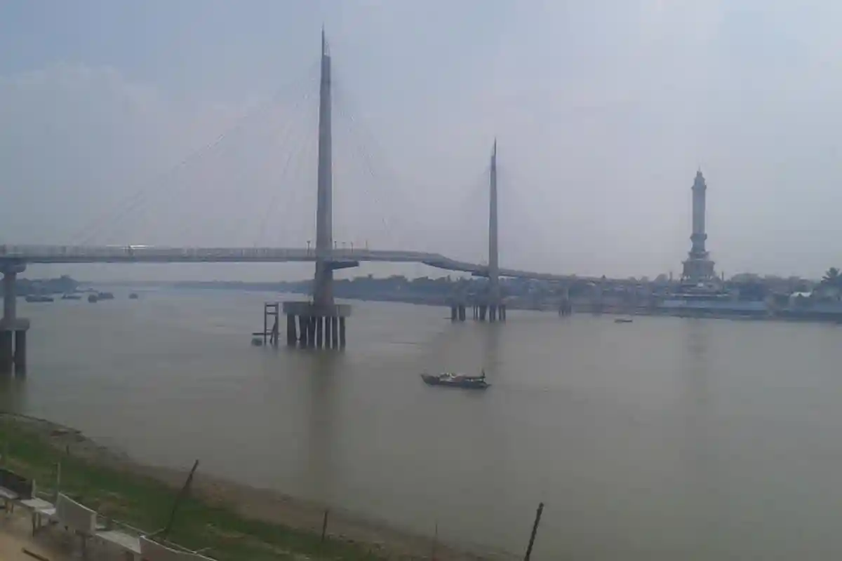 Info Cuaca Jambi 18 November 2025, Bungo s/d Batanghari Hujan, Kota Jambi Hujan Petir