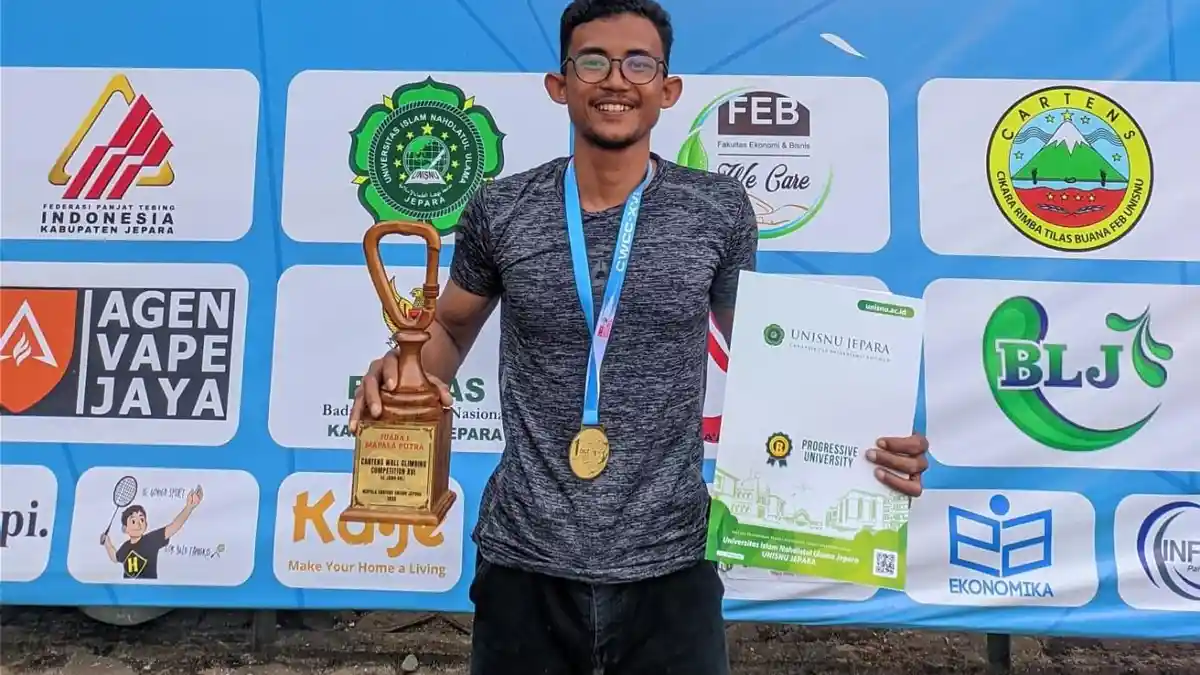 Atlet UIN Saizu Kukuh Pamungkas Siap Sumbang Emas di Kejurprov Panjat Tebing Jateng